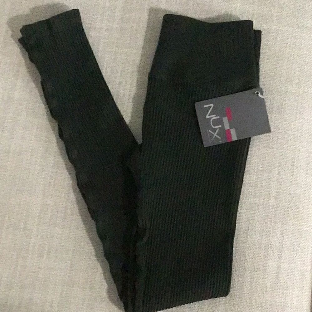 Nux 3x2 Ribbed Leggings Olive Green NWT